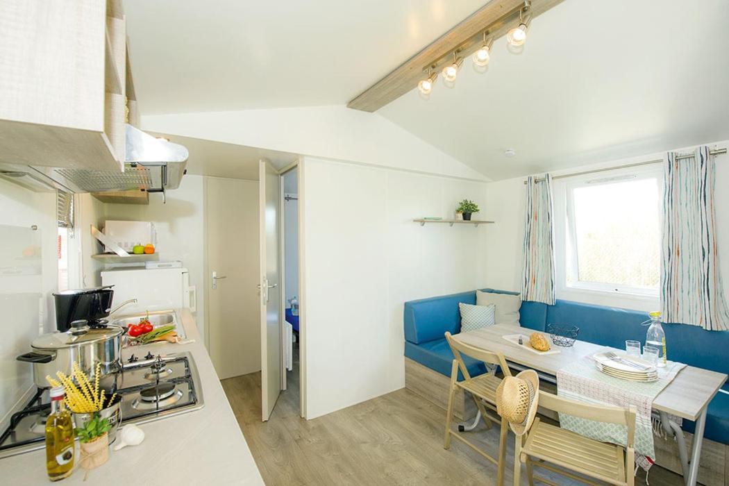 Vacanceselect Mobil homes - Camping Pineta sul mare camping village Cesenatico Eksteriør bilde