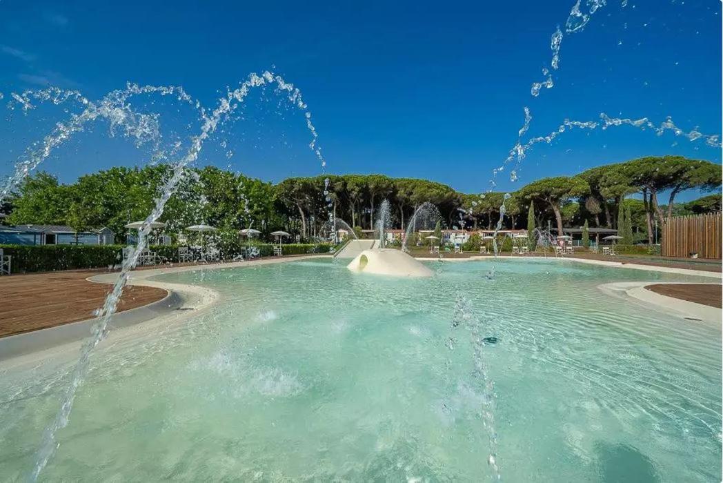 Vacanceselect Mobil homes - Camping Pineta sul mare camping village Cesenatico Eksteriør bilde