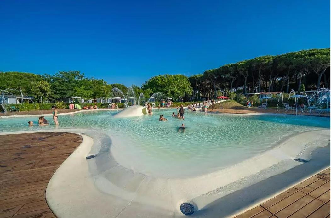 Vacanceselect Mobil homes - Camping Pineta sul mare camping village Cesenatico Eksteriør bilde